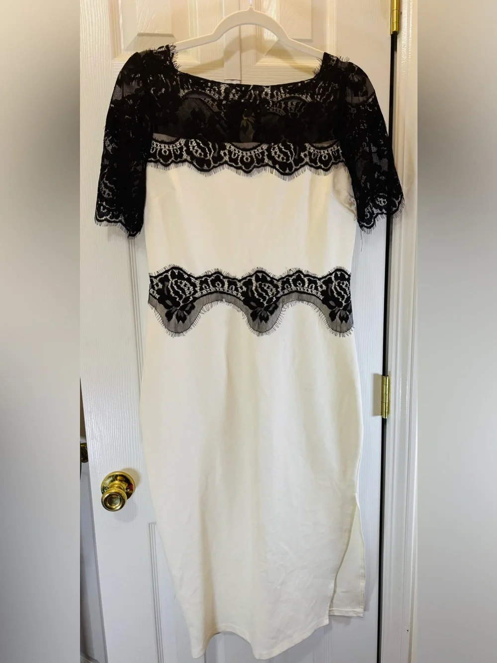 Beulah White Midi Dress with Black Lace Yoke - Picture 3 of 11